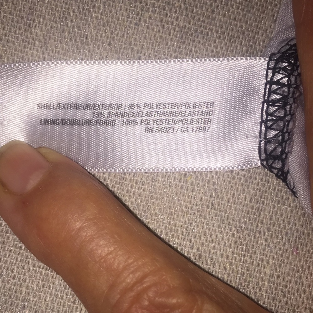 Active by Old Navy workout top - Picture 6 of 7